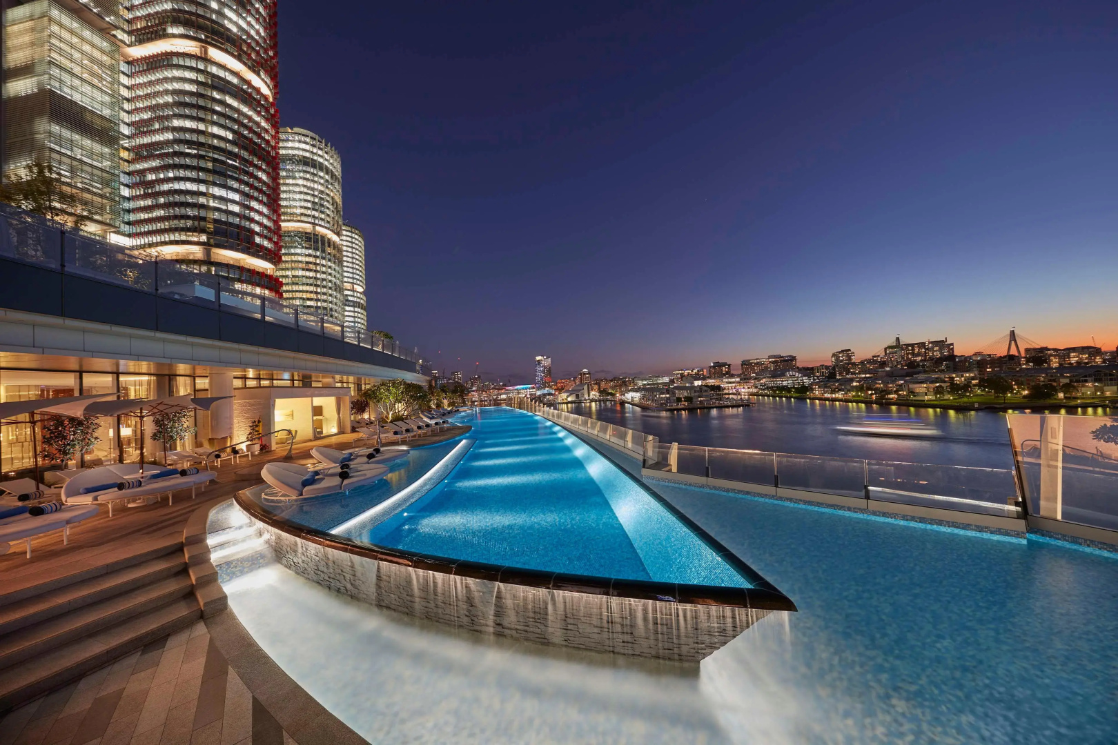 Photo - Crown Towers Sydney