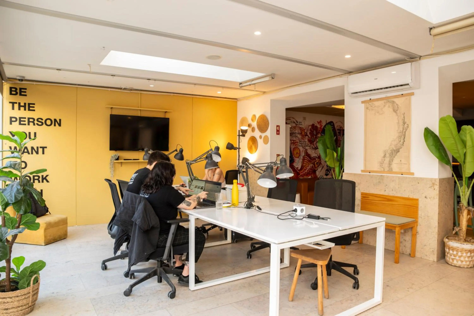 Foto - WOT Nomad Social
