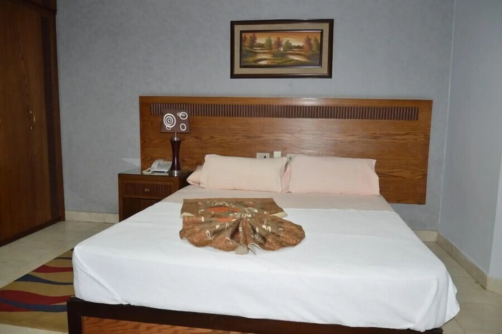 Photo - Glorious Hotel