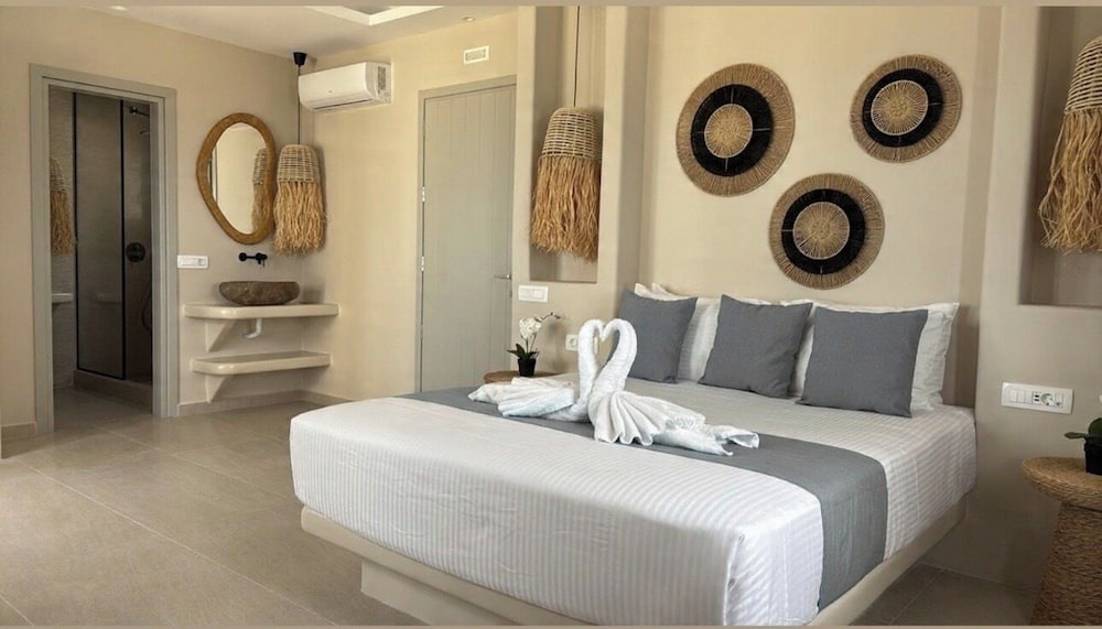 Photo - EvMaria Suites