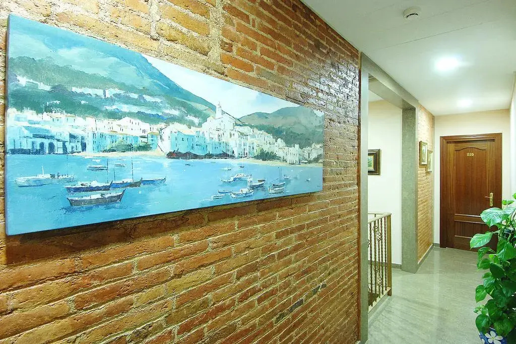 Photo - Hostal Orleans