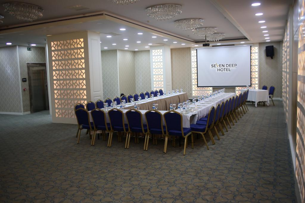 Photo - Seven Deep Hotel