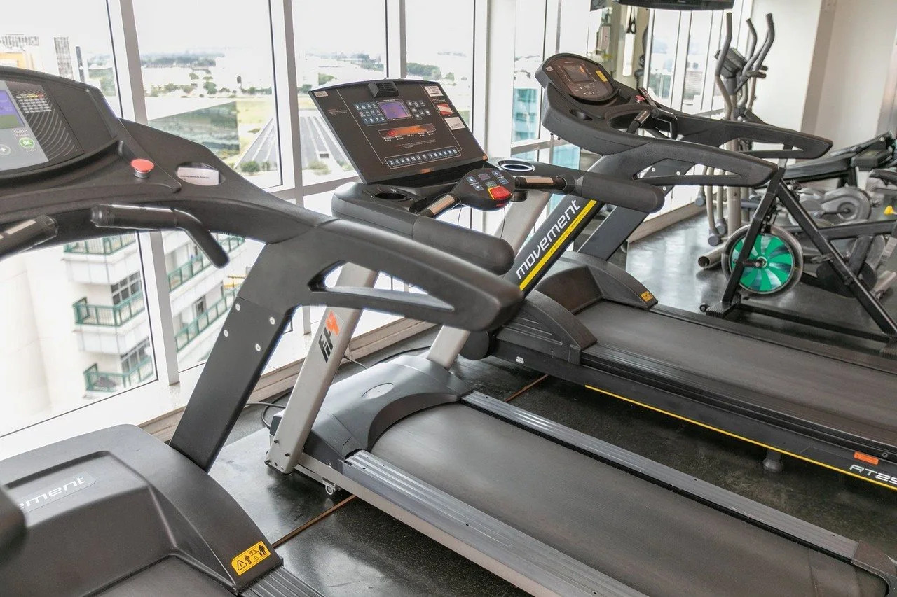 Photo - Saint Moritz Hplus Express