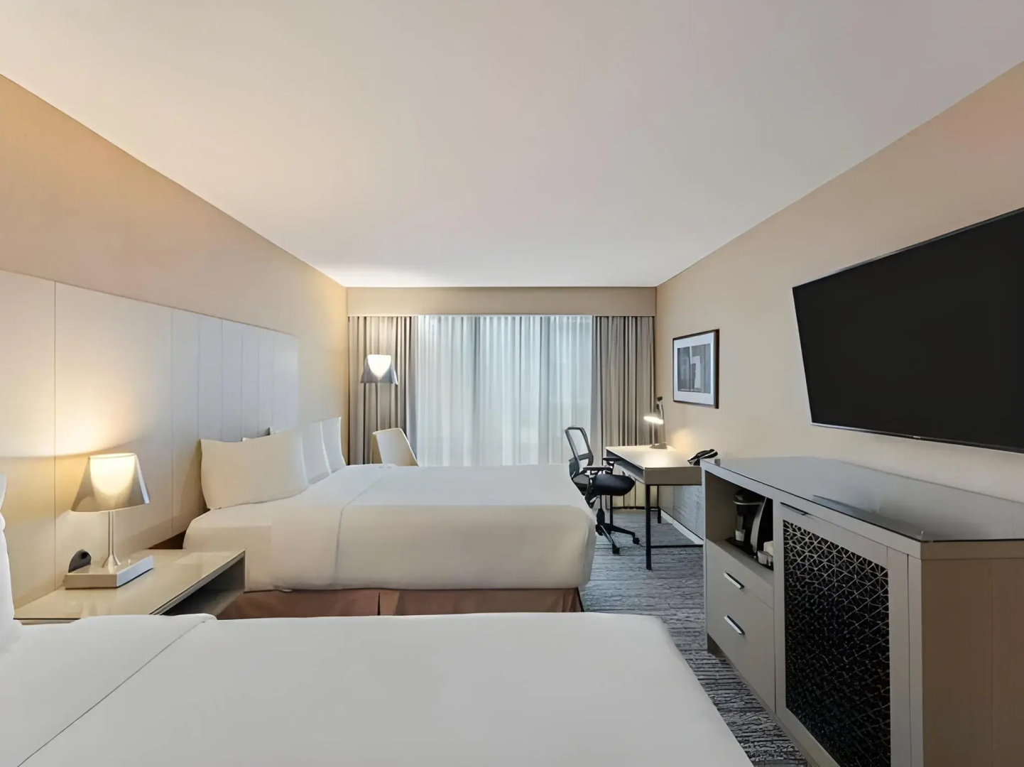 Foto - Executive Hotel Vancouver Airport