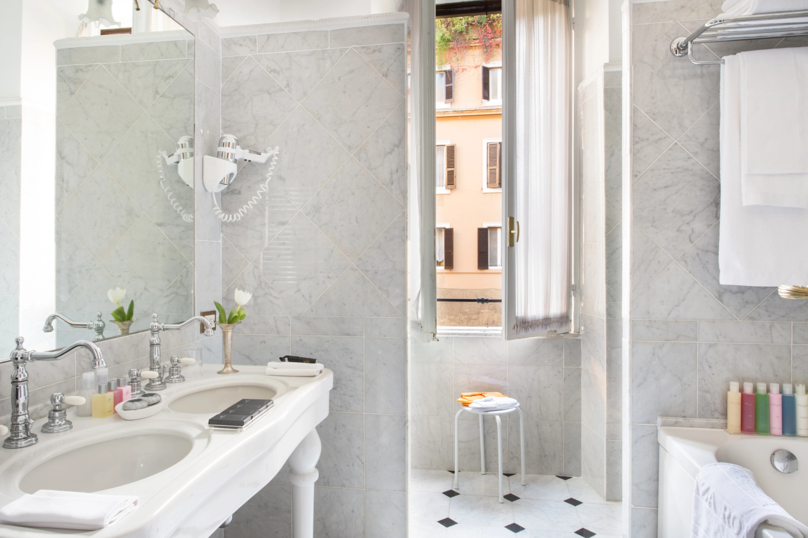 Photo - Grand Hotel Plaza