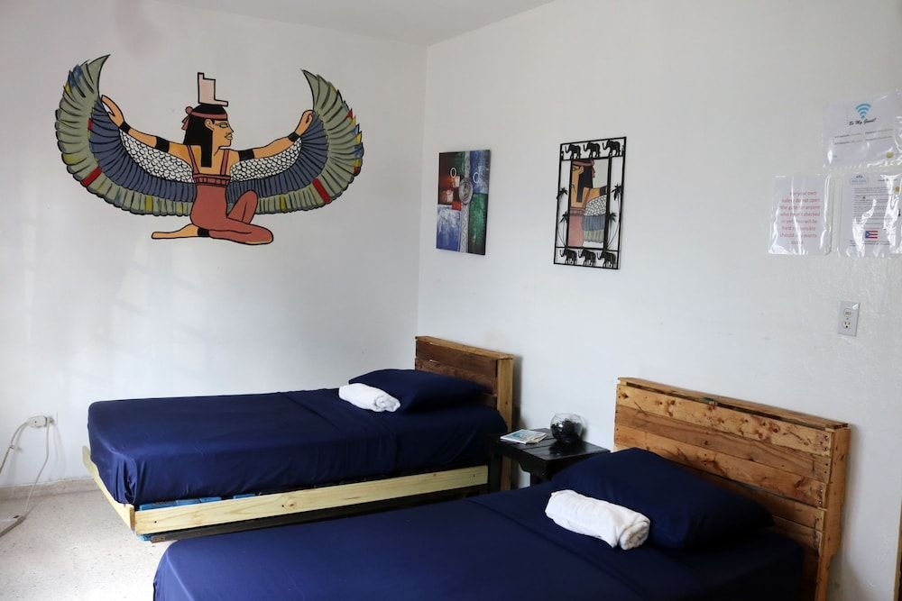 Villa Eshta - Hostel