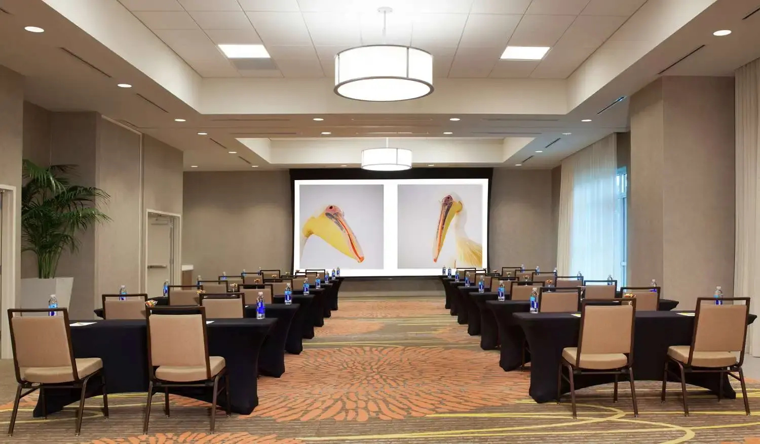 Photo - Hilton Garden Inn Miami Dolphin Mall