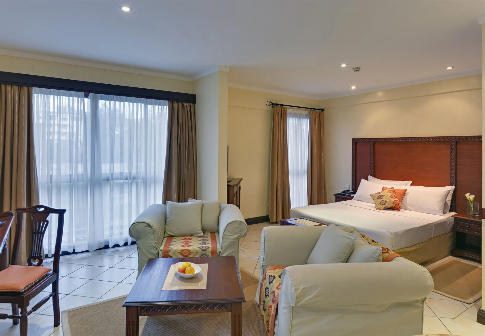 Foto - The Heron By Sarovar Portico India