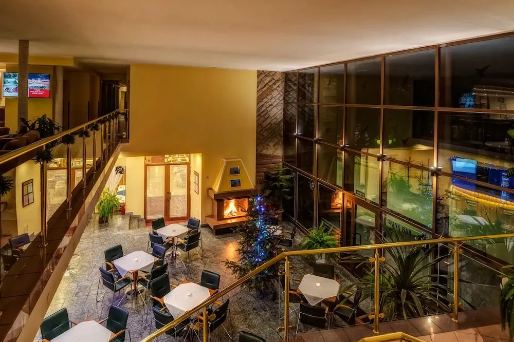 Foto - Kompleks Antałówka Termy & Med