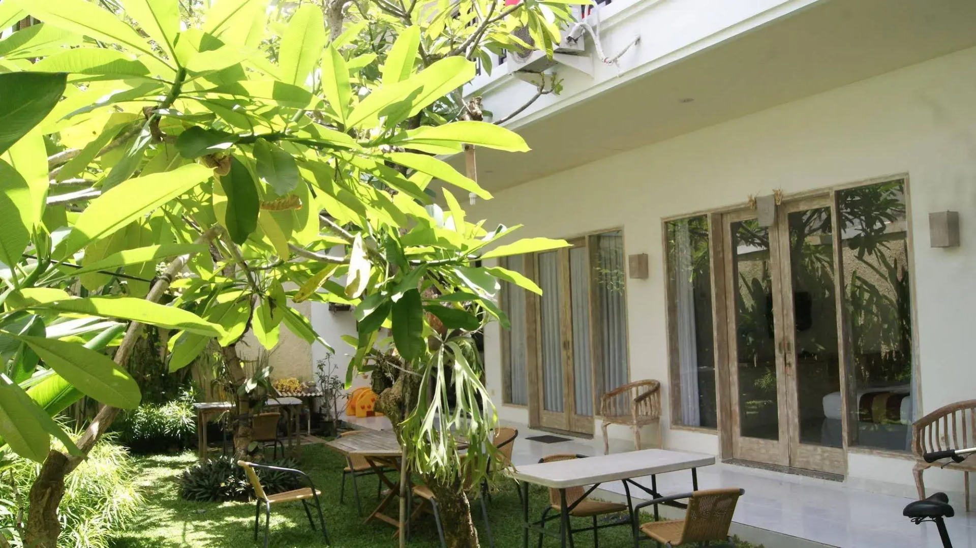 Foto - Sugiras Living