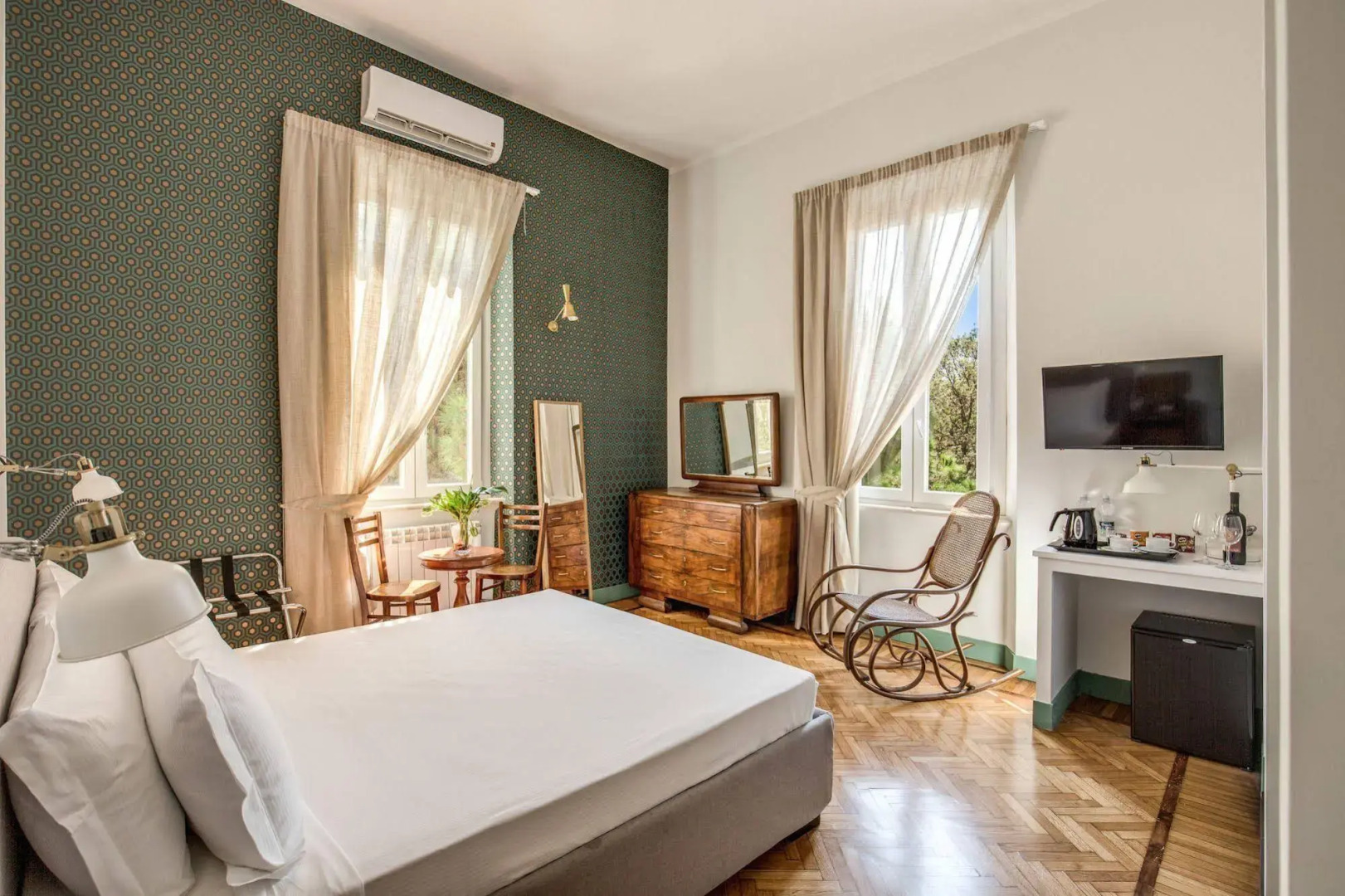 Photo - Tree Charme Trilussa