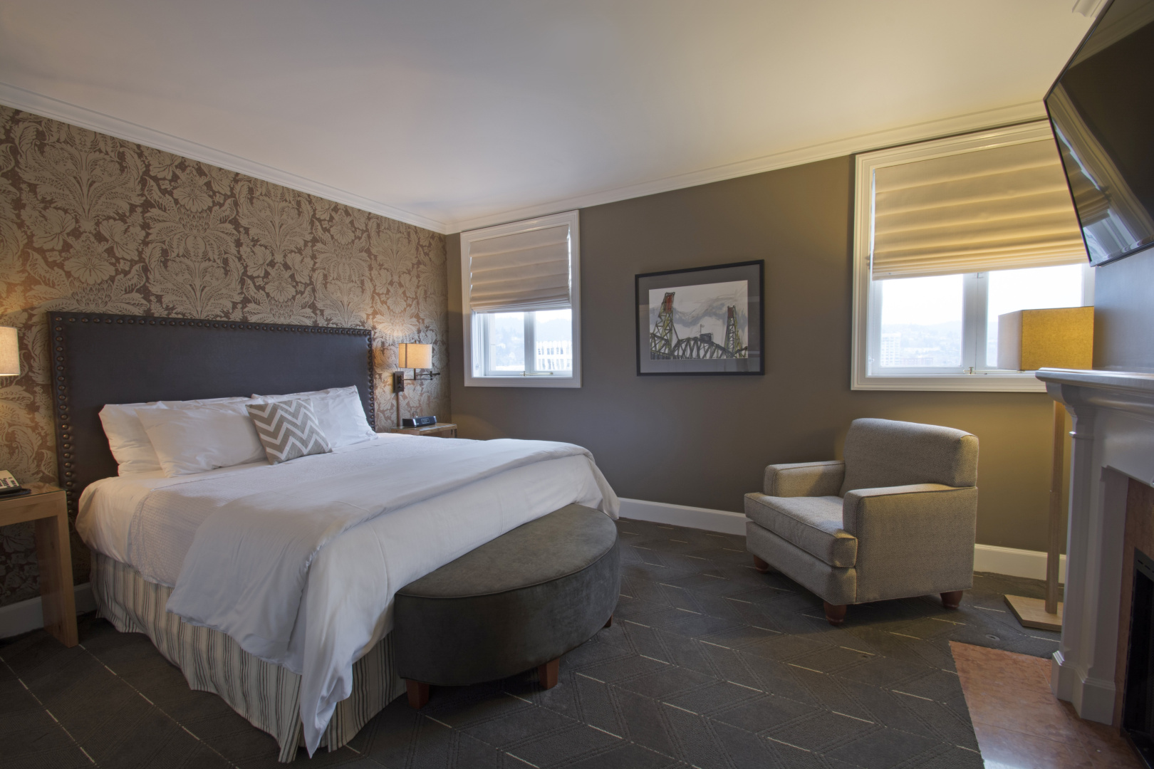 Photo - Sentinel Hotel