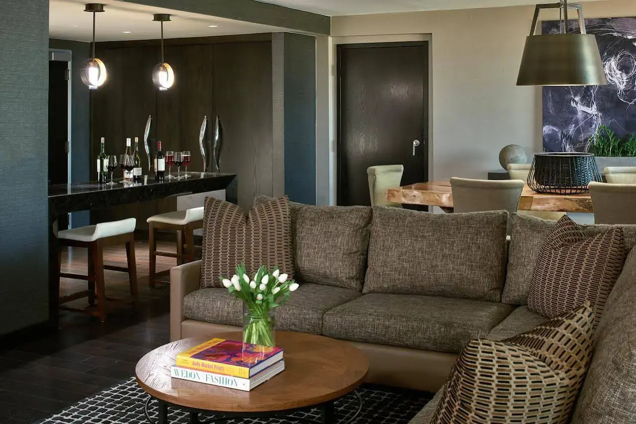 Photo - Revere Hotel Boston Common