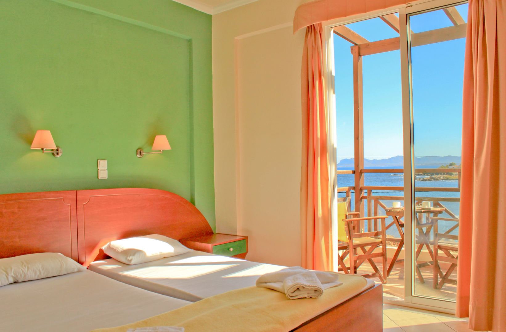 Photo - Porto Kalamaki Hotel