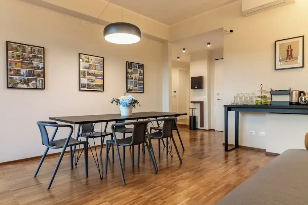 Photo - Il Faro Luxury Rooms & Lounge