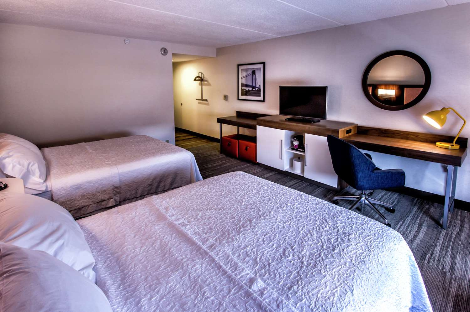 Photo - Hampton Inn & Suites Staten Island