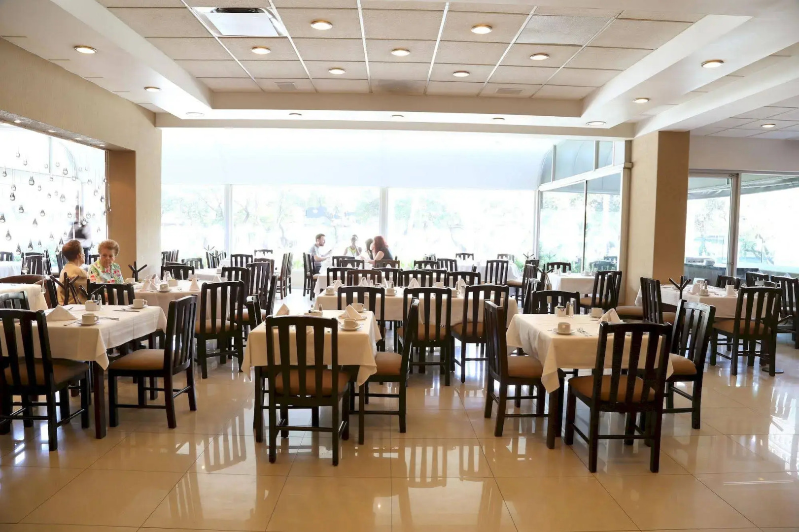 Foto - Mesón Ejecutivo Guadalajara - Nuevo Consulado Americano Monraz