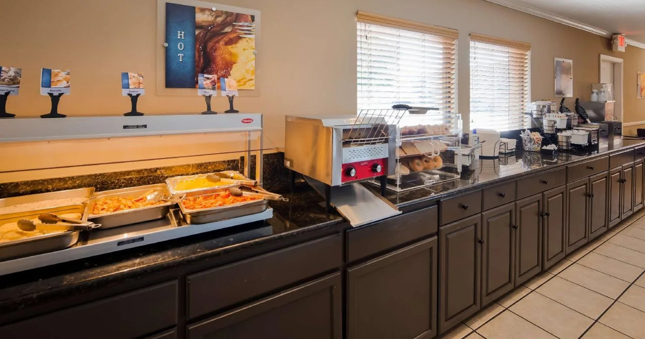 Photo - Best Western Roseville Inn