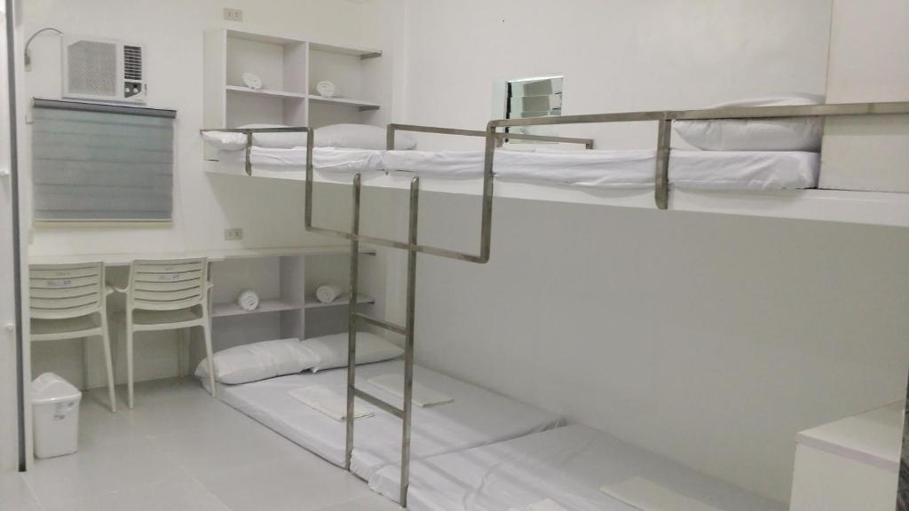 Foto - ERVORUTO HOSTEL 23 Makati