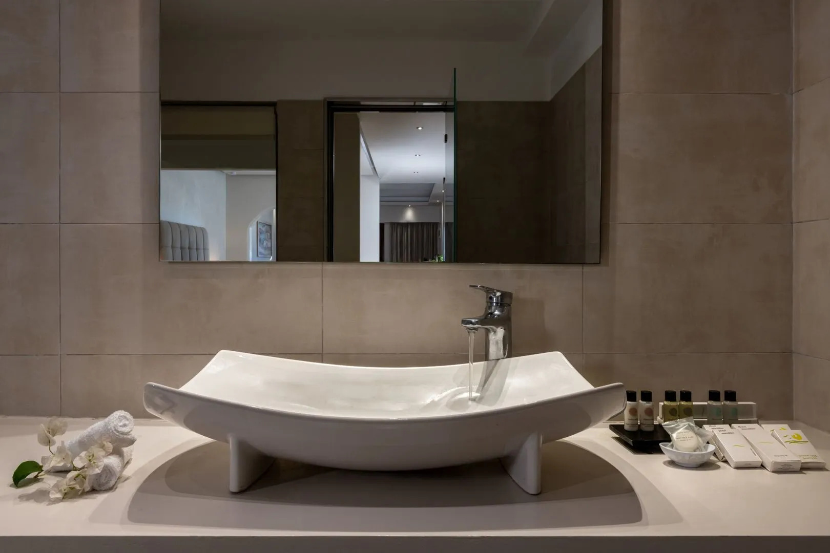 Photo - Splendour Hotel and Suites