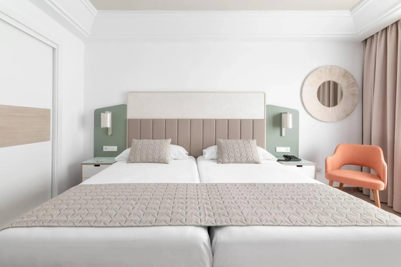 Photo - Estival Torrequebrada