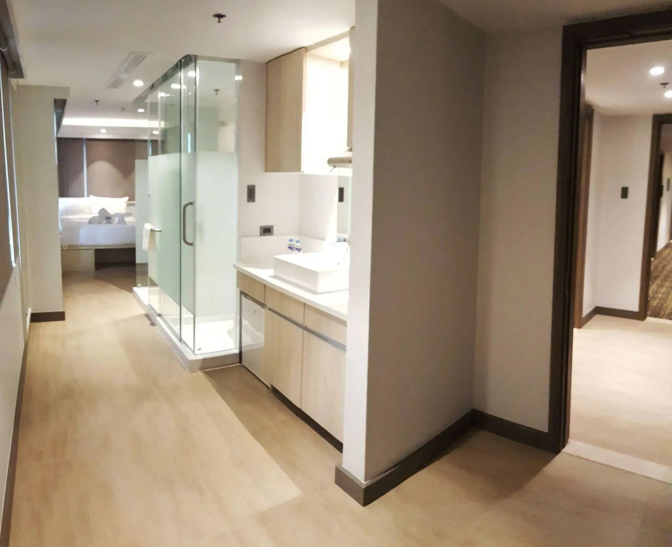 Photo - The Mini Suites Eton Tower Makati