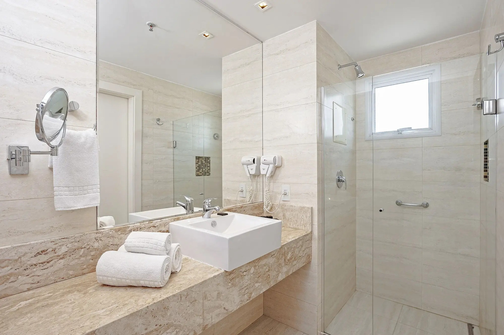 Foto - Brut by Slaviero Hotéis