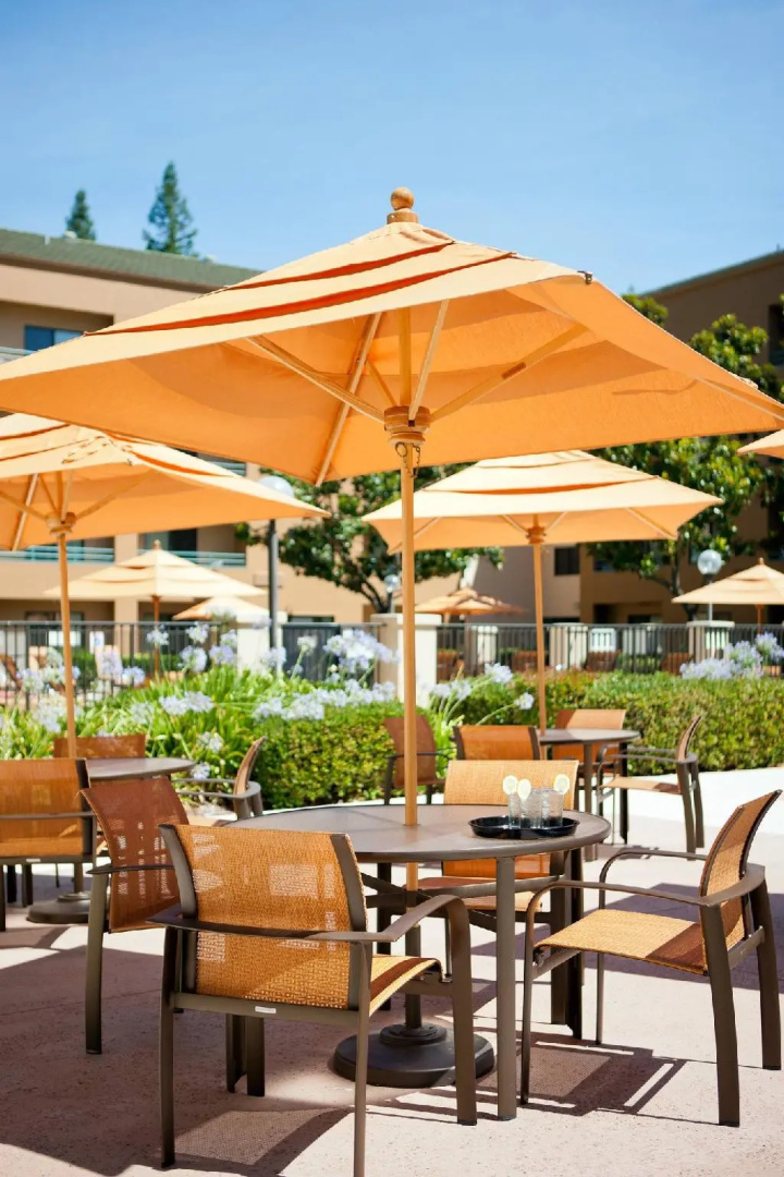 Foto - Courtyard by Marriott Sacramento Airport Natomas