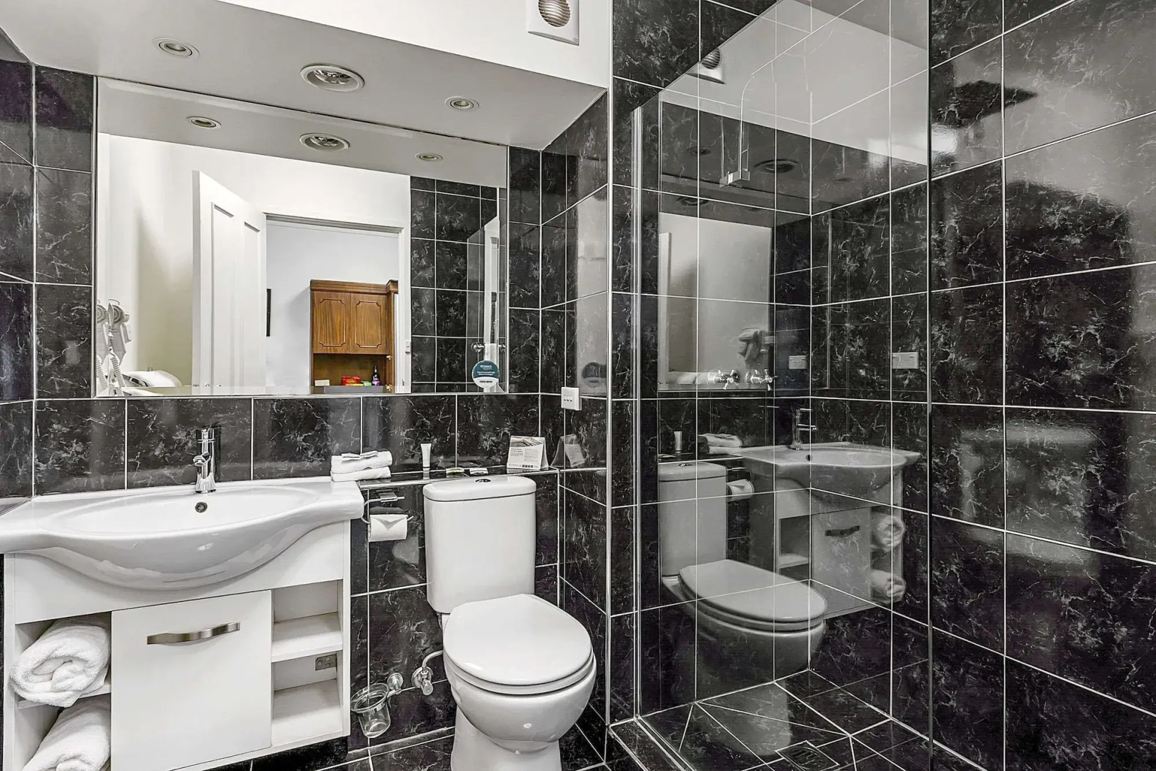 Photo - Quality Hotel Colonial Launceston