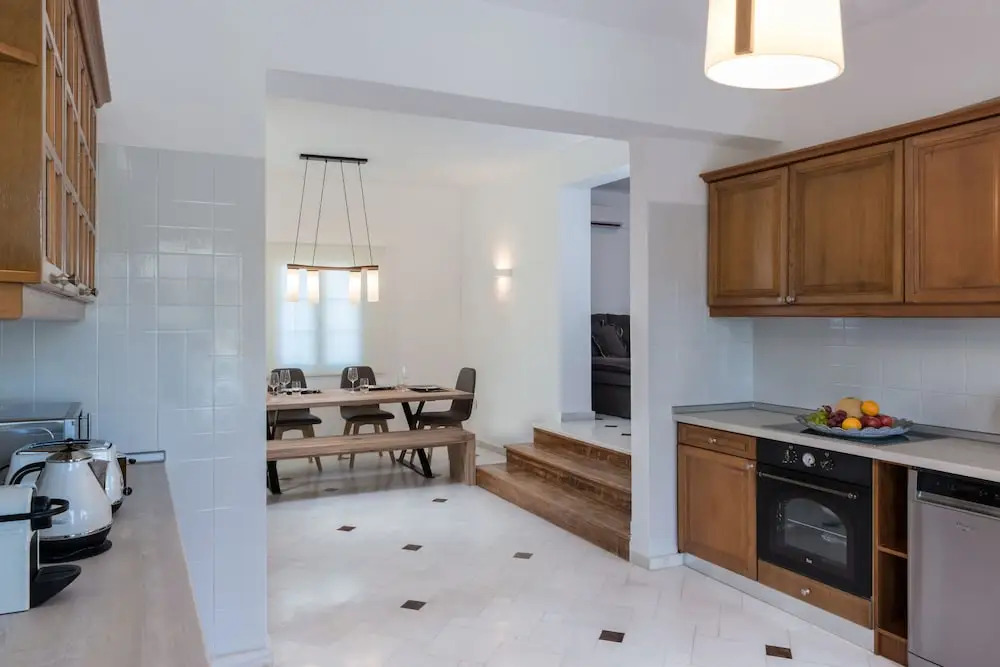 Photo - Damma Beachfront Luxury Villa