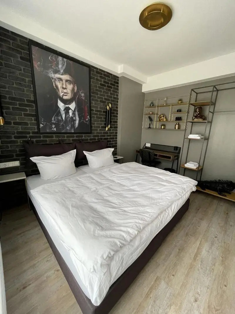 Photo - IQ Hotel