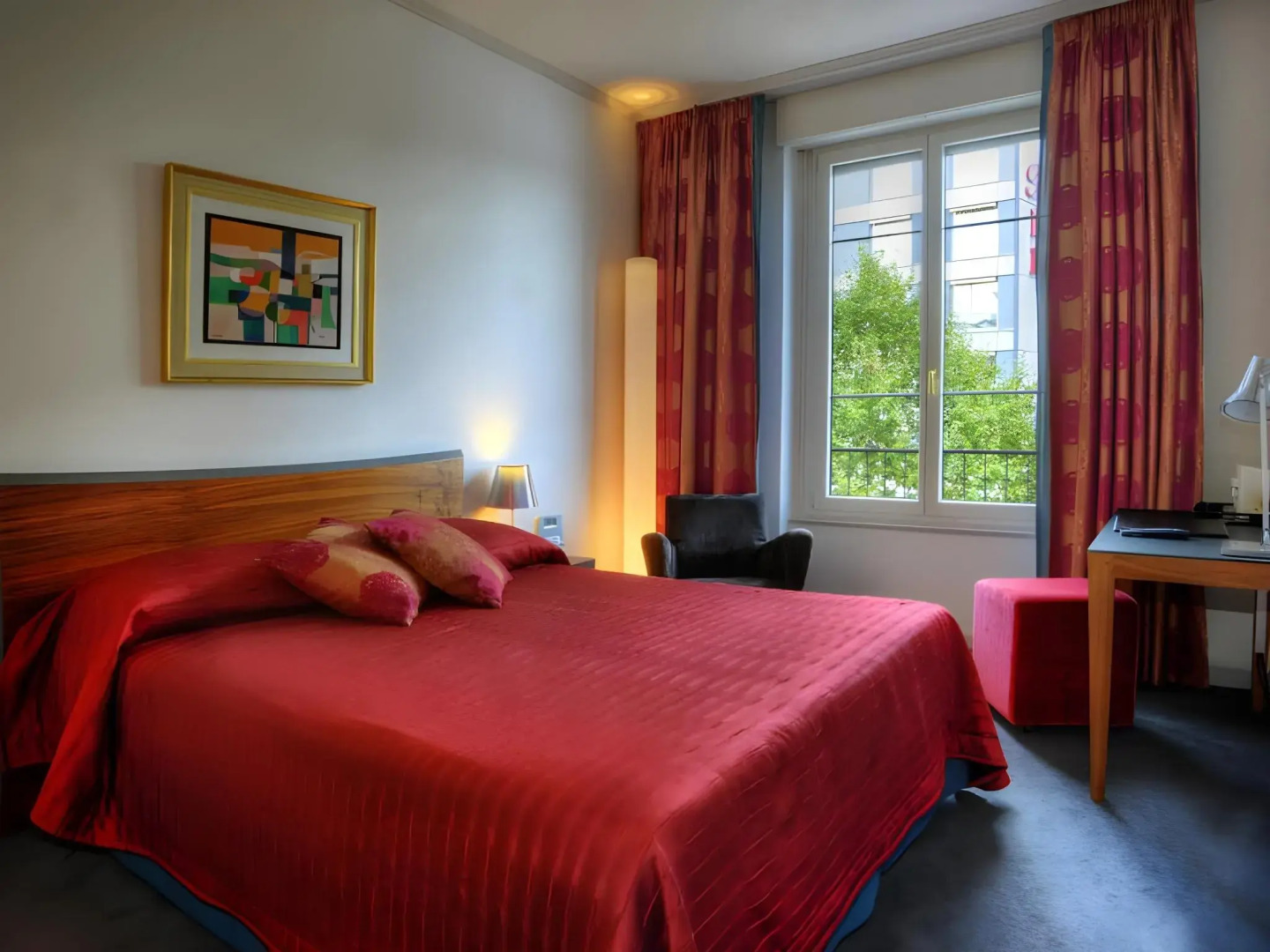 Foto - The Ambassador