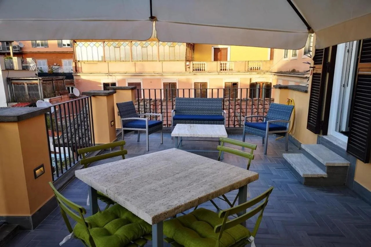 Photo - President Gardens