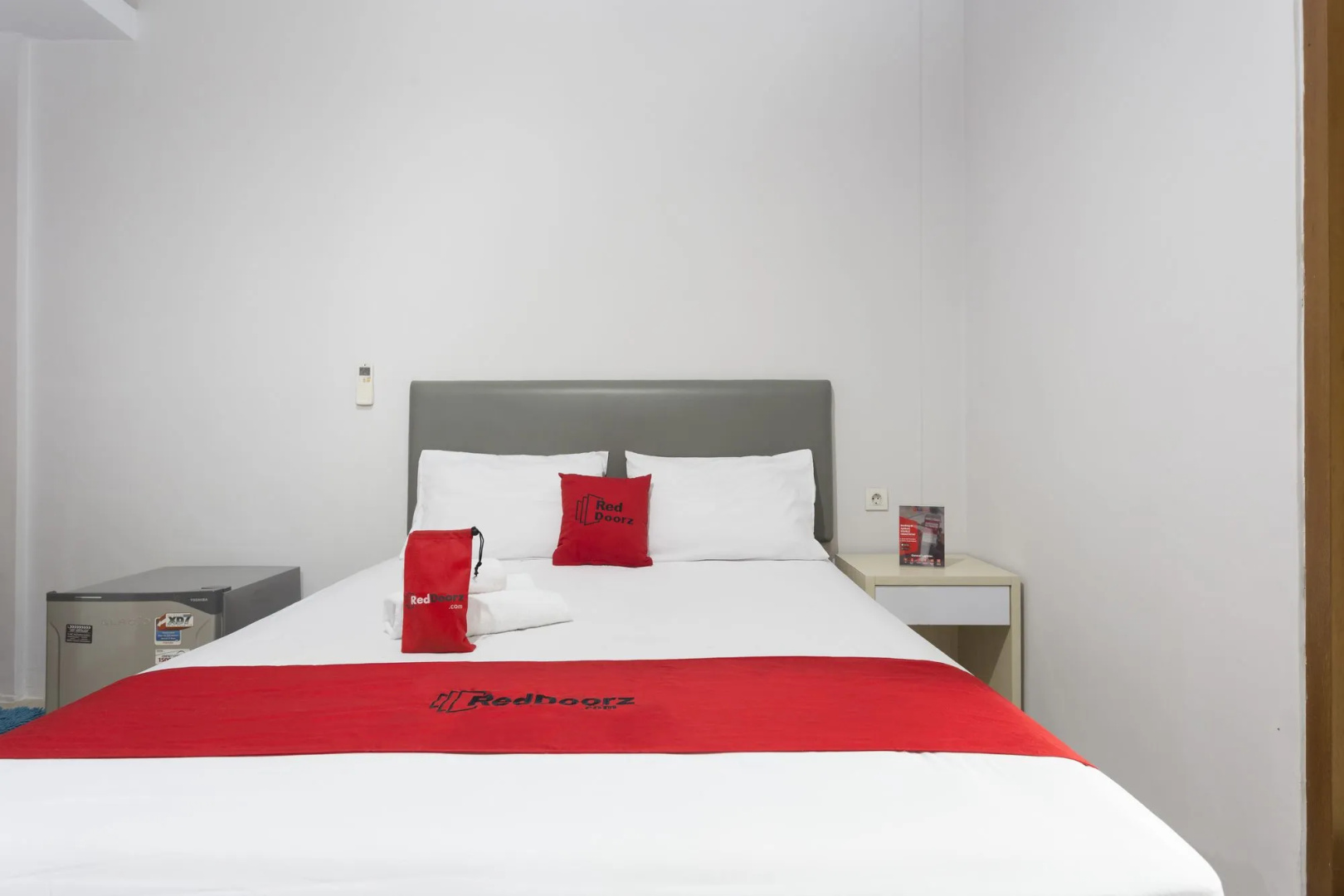 Foto - RedDoorz Plus near Cilandak Town Square 2