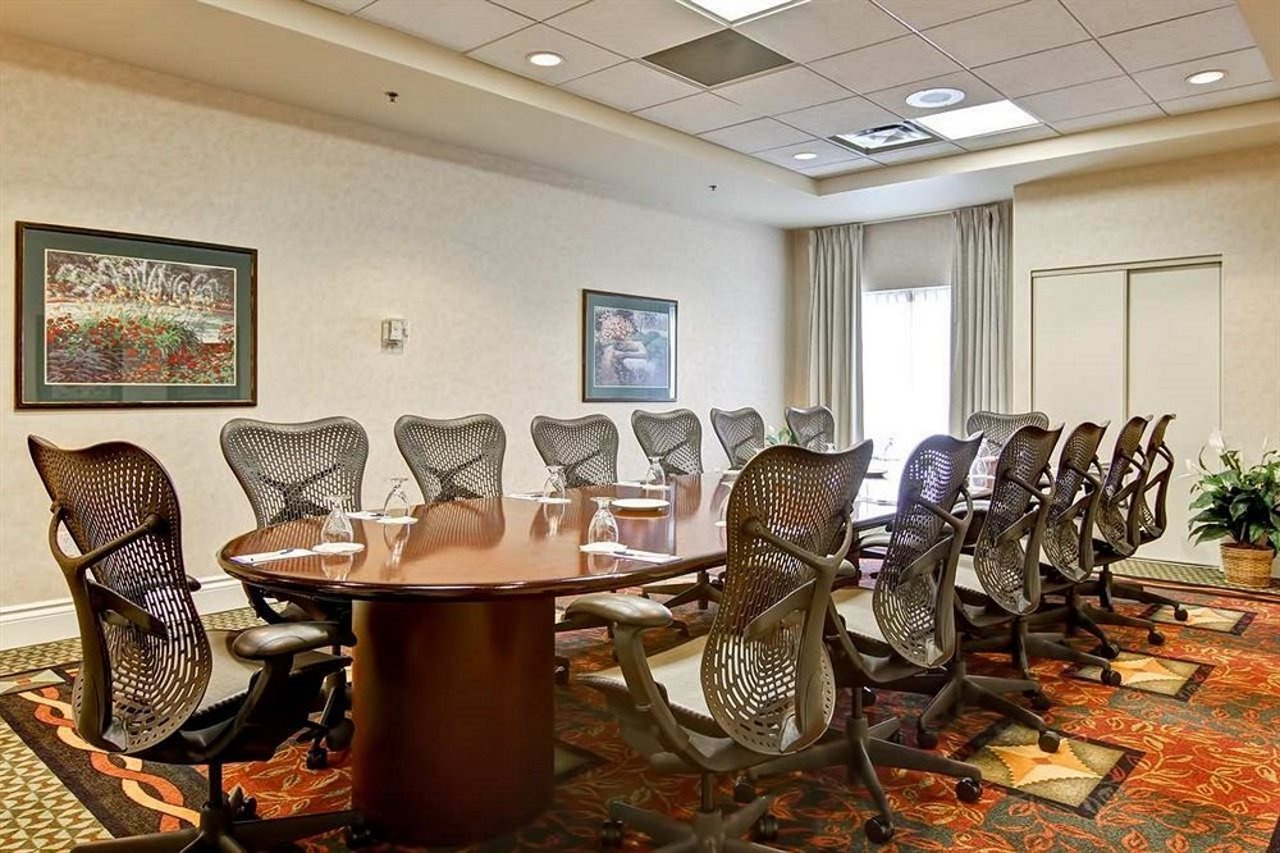 Photo - Hilton Garden Inn Toronto - Mississauga
