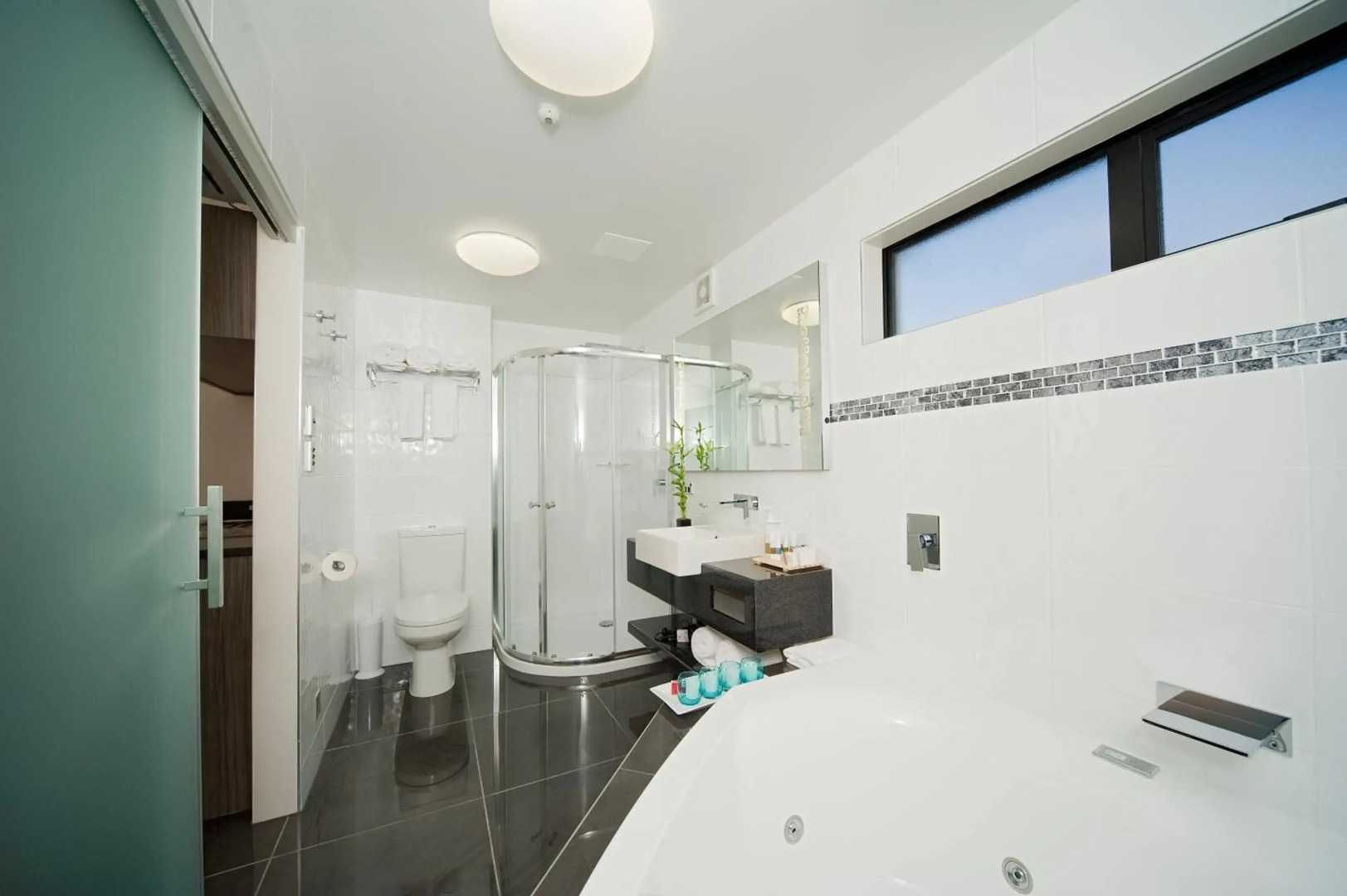 Photo - Best Western Ellerslie International Hotel