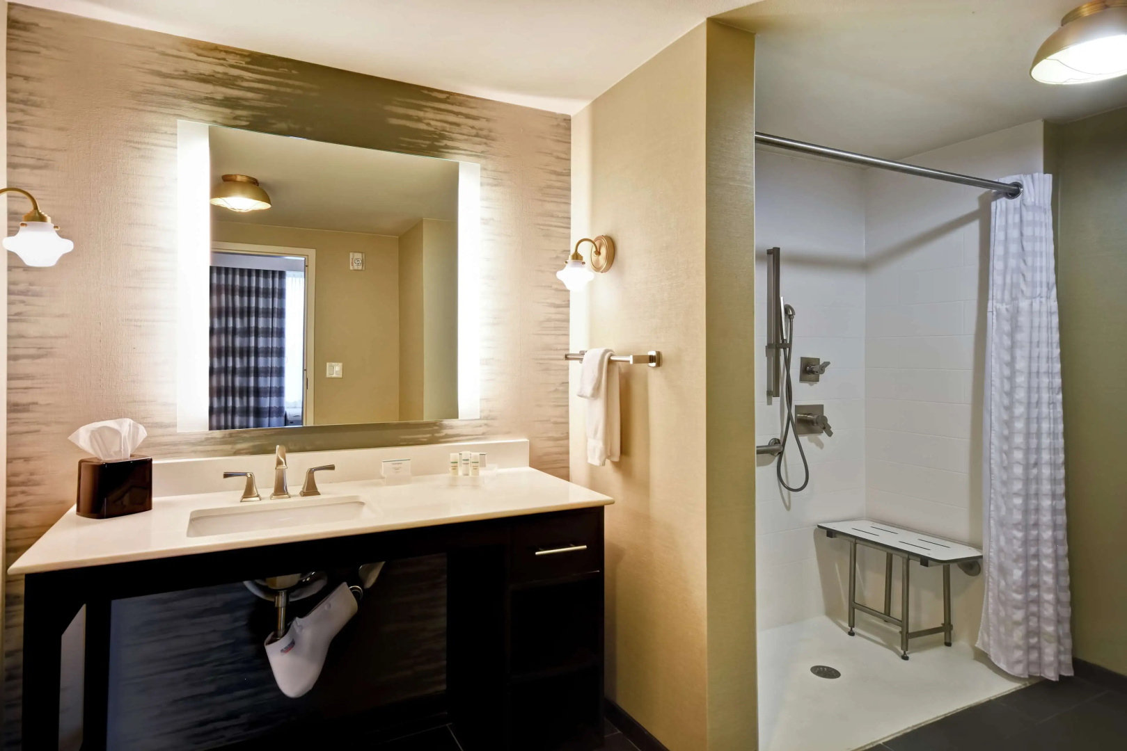 Photo - Homewood Suites by Hilton Dallas Arlington South