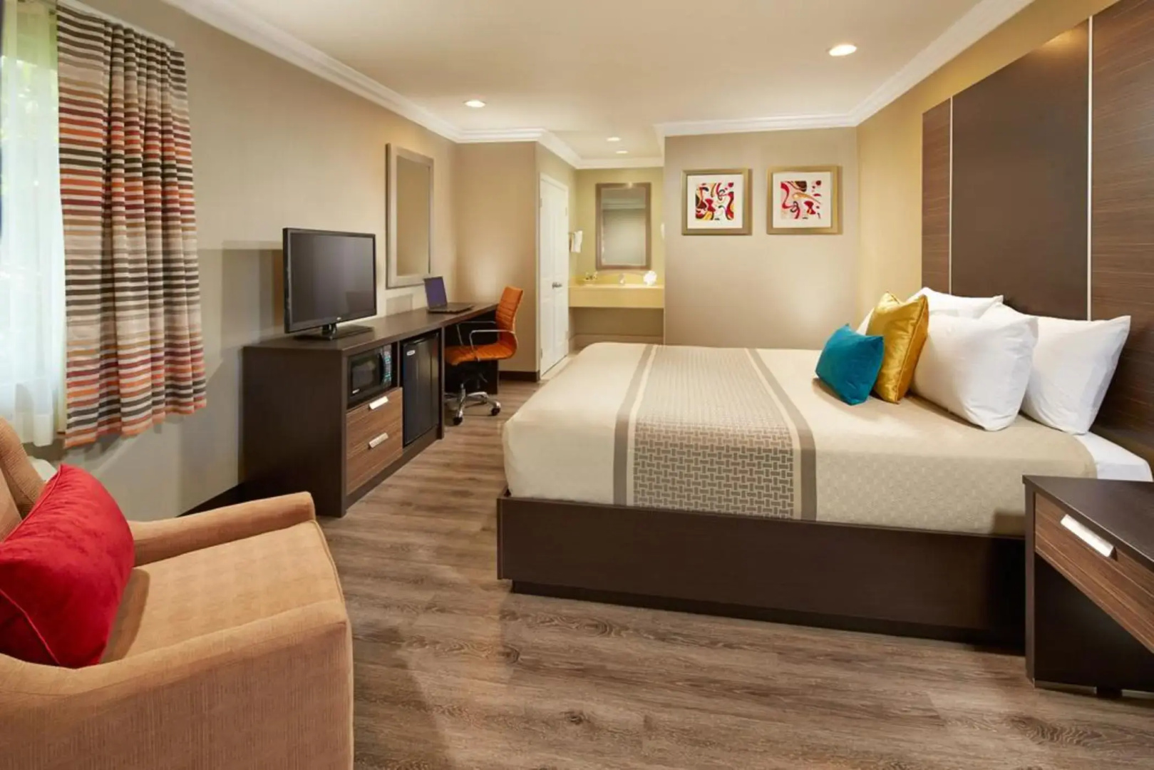 Foto - Eden Roc Inn & Suites near the Maingate