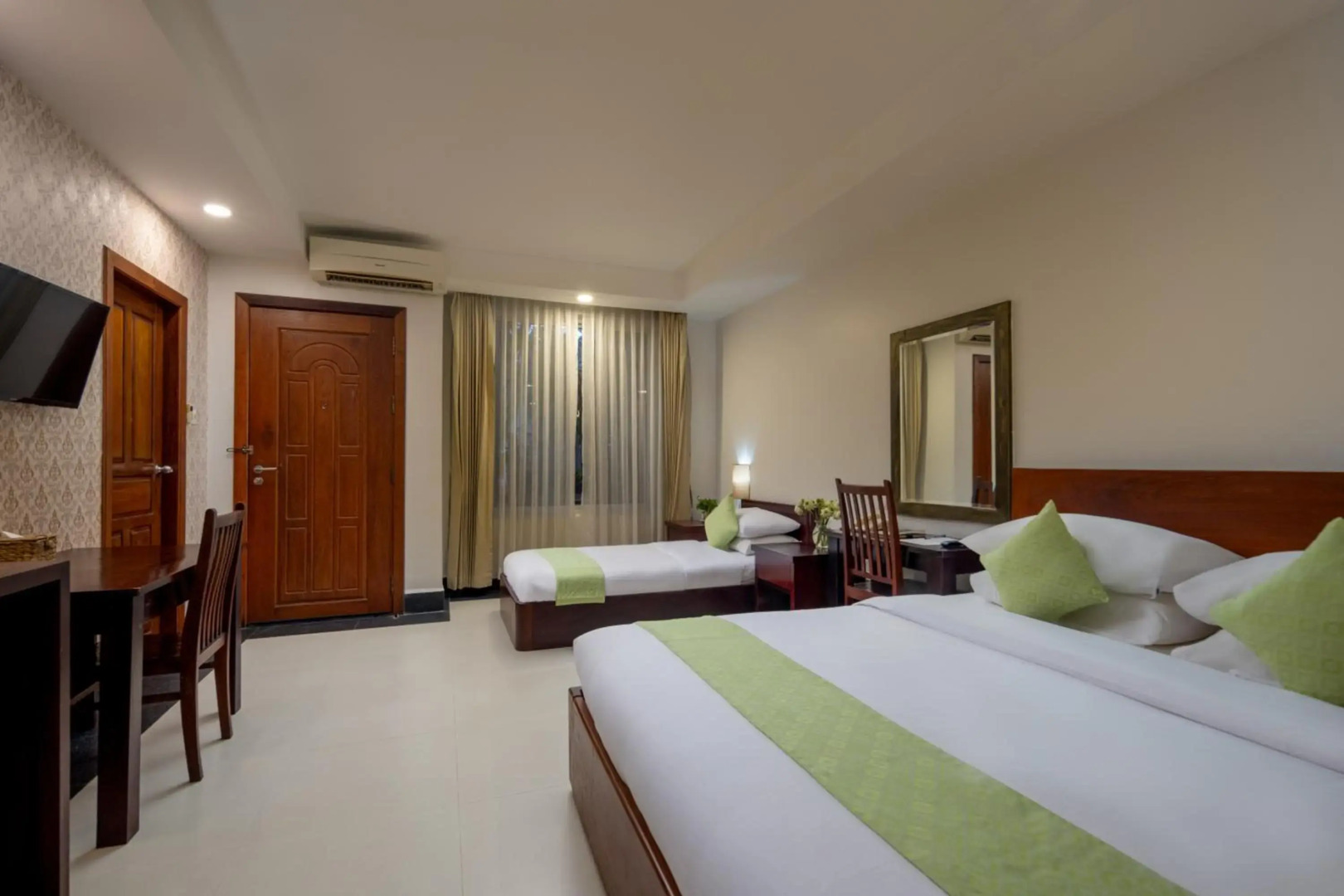 Photo - Skyline Boutique Hotel