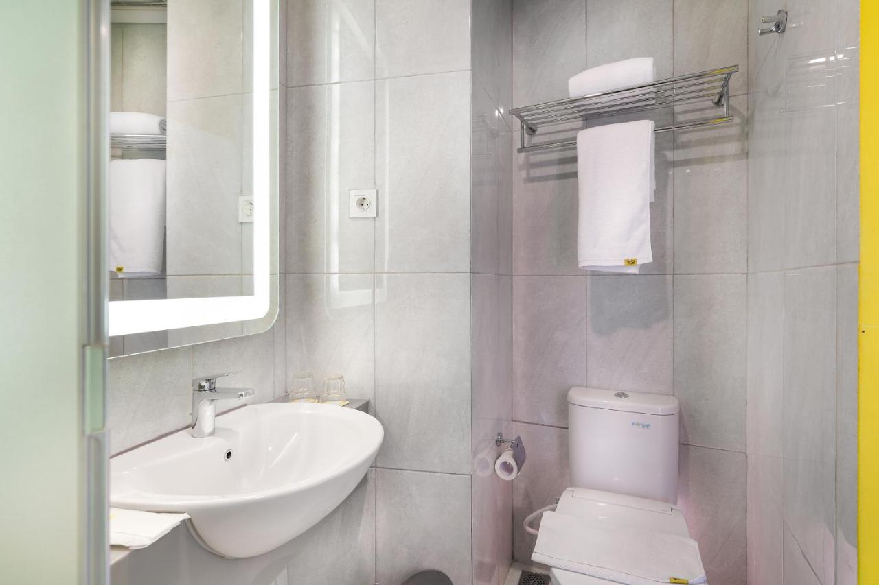 Photo - YELLO Hotel Manggarai Jakarta