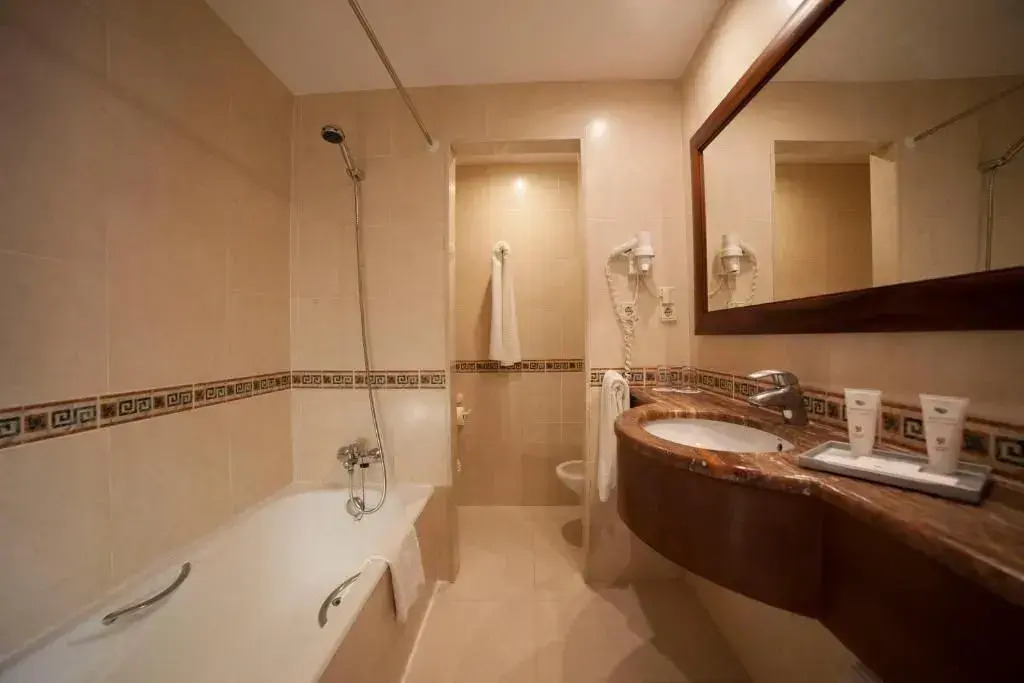 Photo - Valentin Son Bou