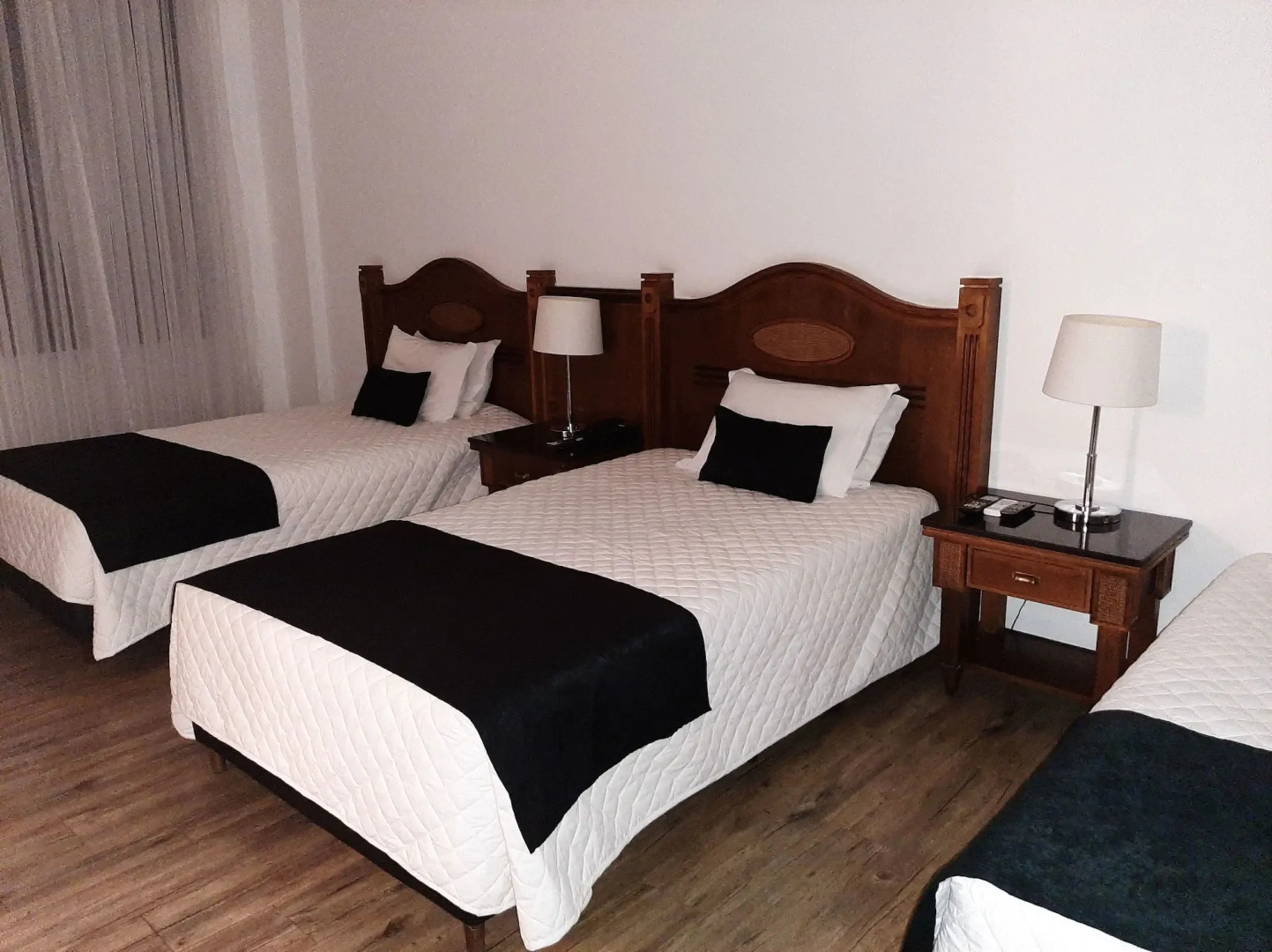 Foto - Johnscher by SJ - San Juan Curitiba