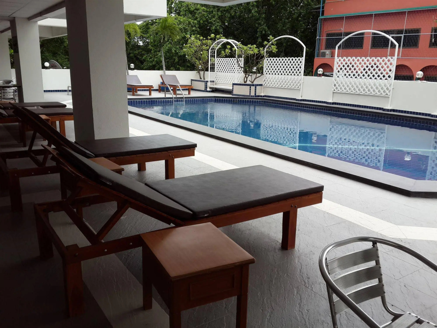 Photo - Nanatai Suites