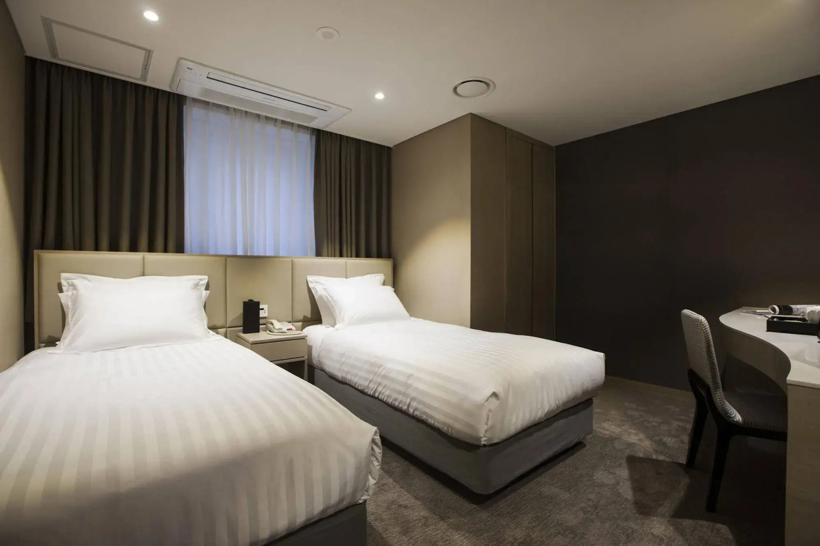 Photo - K9 Myeongdong Hotel