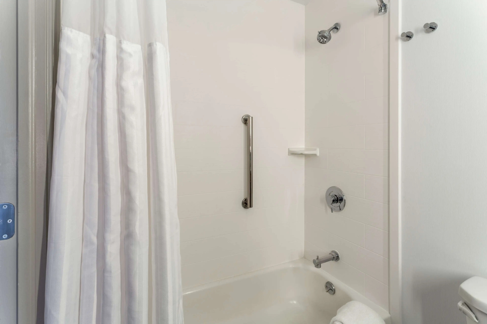 Photo - Hilton Garden Inn Evanston