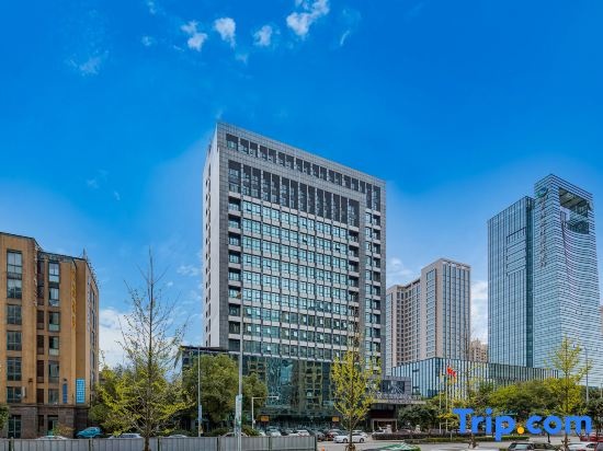 Oriental Pearl Rezen Hotel