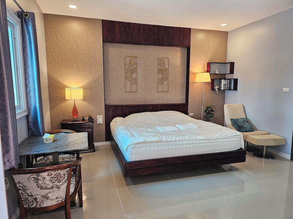 The Son Resort