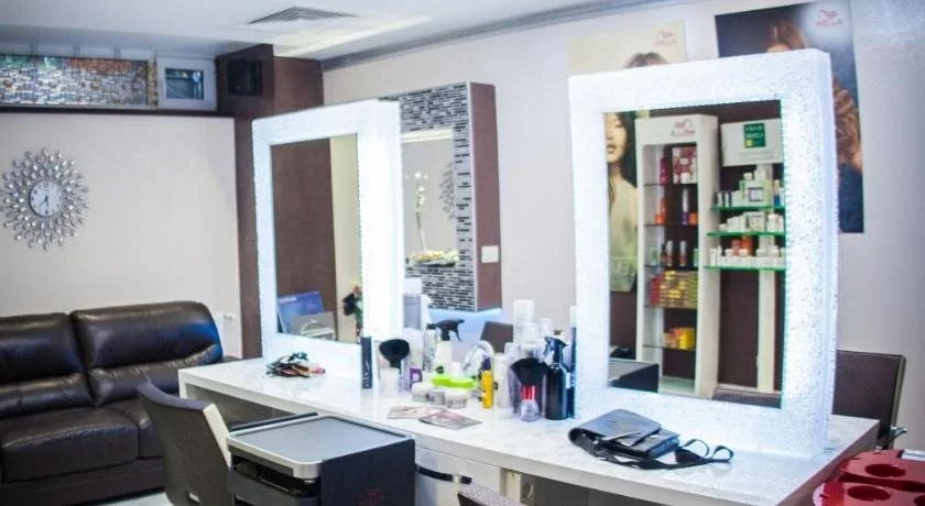 Photo - West Plaza Residence