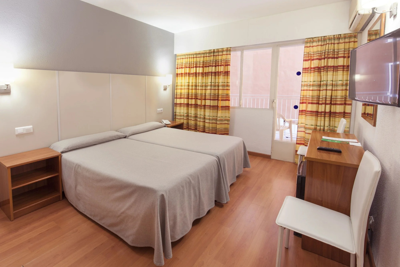 Photo - Port Vista Oro