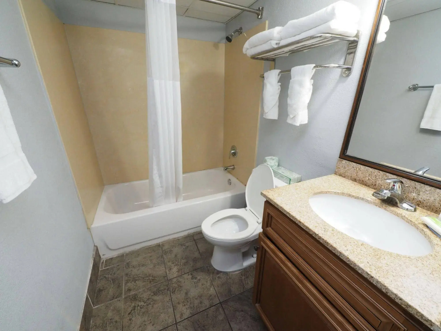 Photo - Marjac Suites Virginia Beach Oceanfront